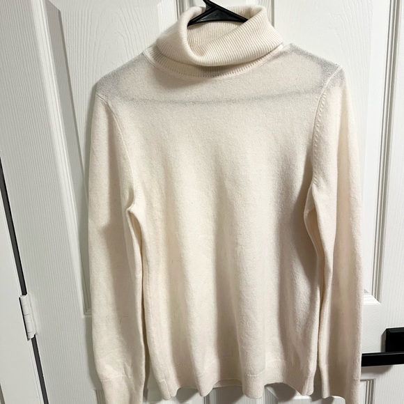 Lot of 3 100% cashmere turtleneck sweaters from Talbots - Picture 8 of 10